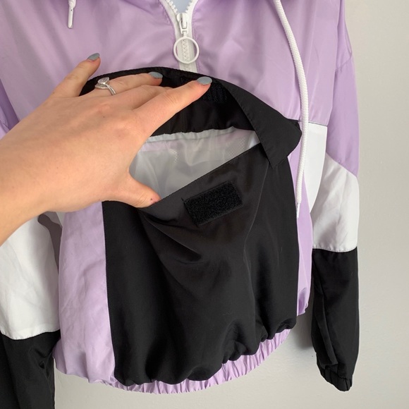 F21 cropped quarter zip windbreaker - Picture 6 of 6